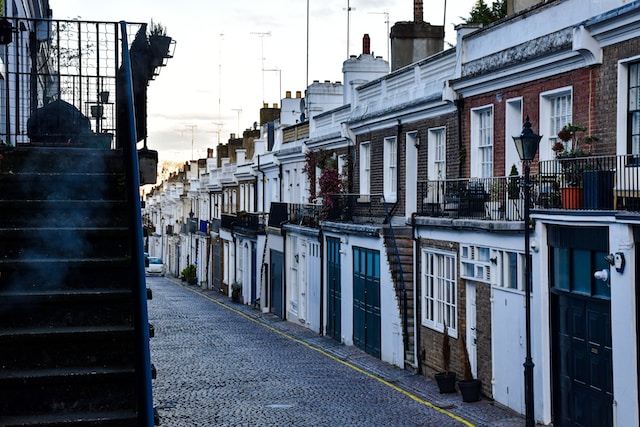 Will house prices go down in 2024?